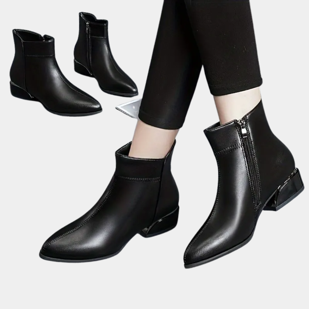 Murphy Mode | Zoe Ankle Boots