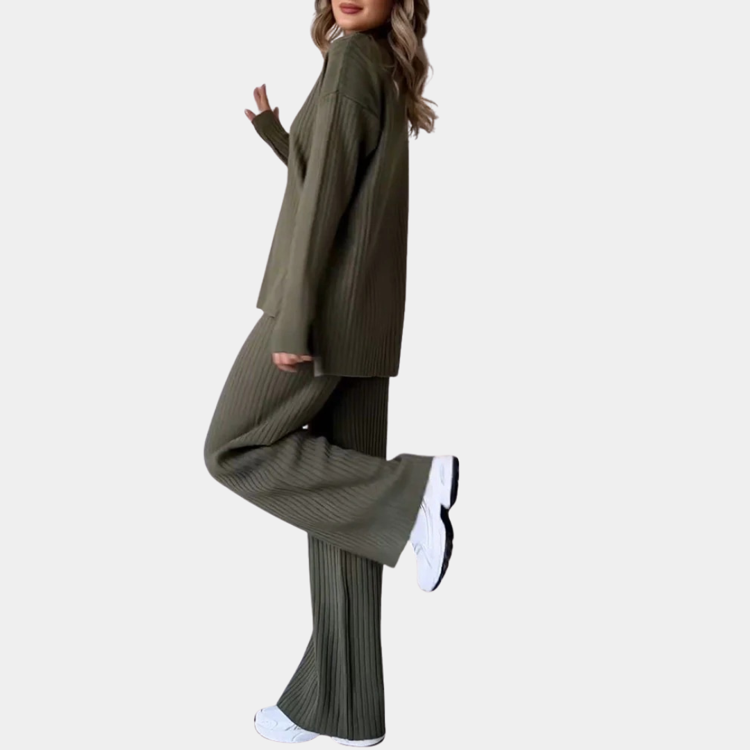 Murphy Mode | Turtleneck Two-Piece Set for Women