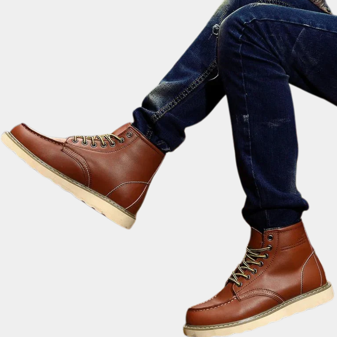 Murphy Mode | Men’s Lace-Up Moc Toe Boots