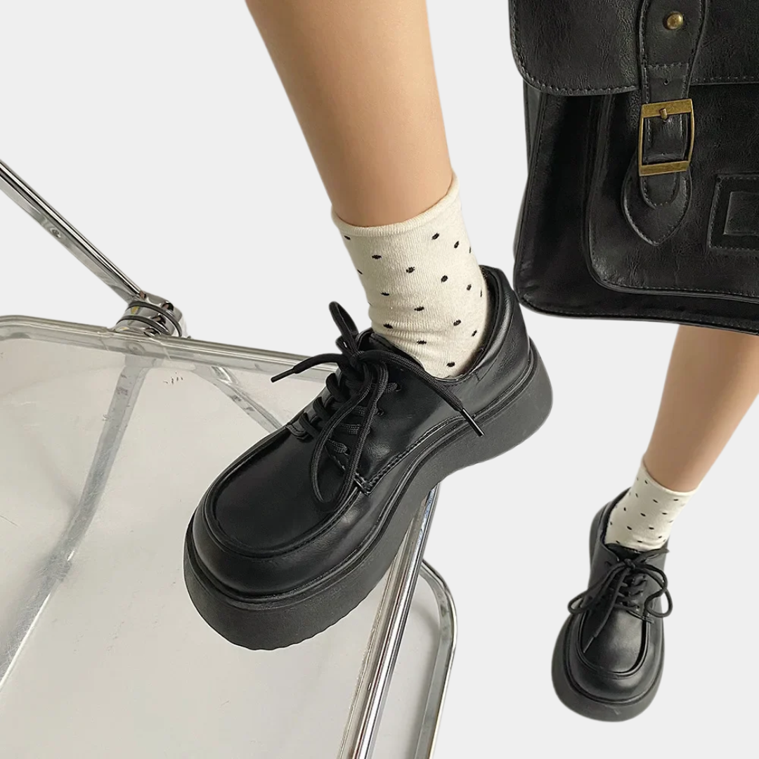 Murphy Mode | Women’s Leather Lace-Up Flats Shoes