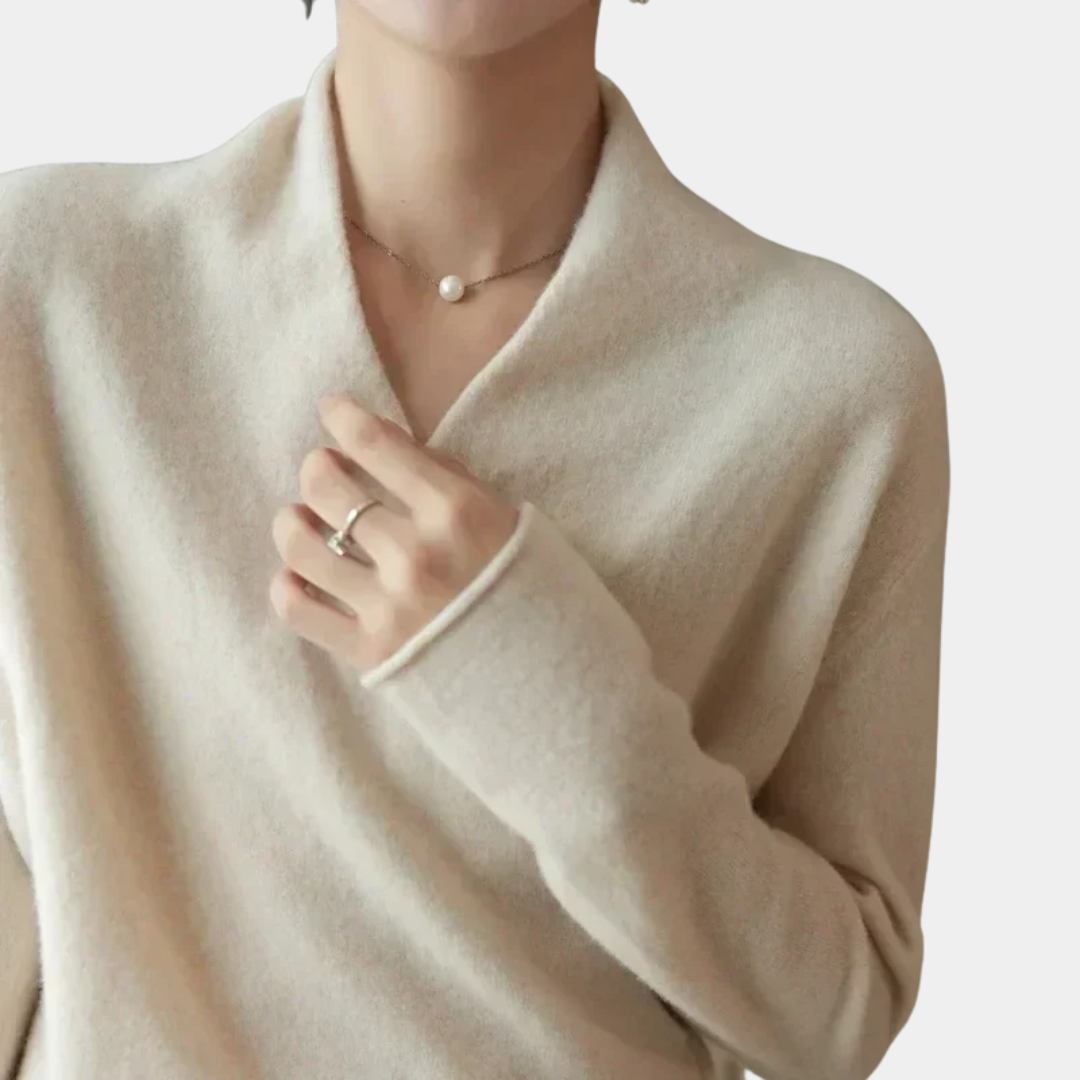 Murphy Mode | Women’s Cross V-Neck Cashmere Sweater
