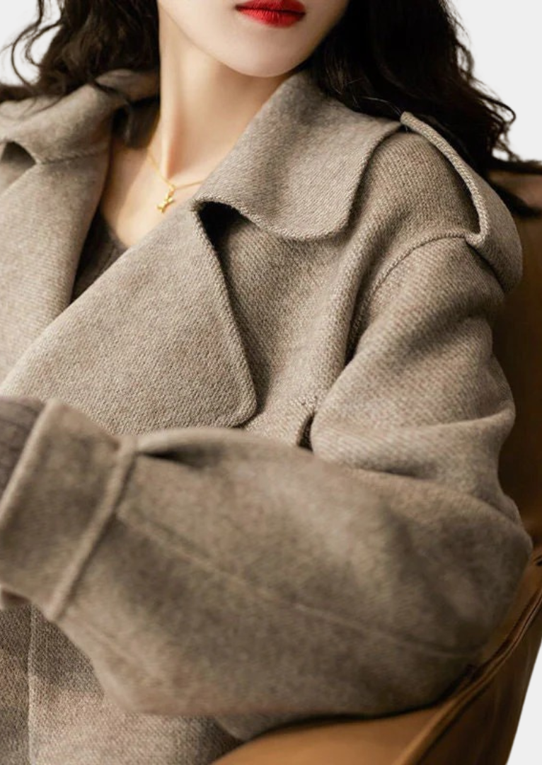 Murphy Mode | Women’s Wool Short Coat