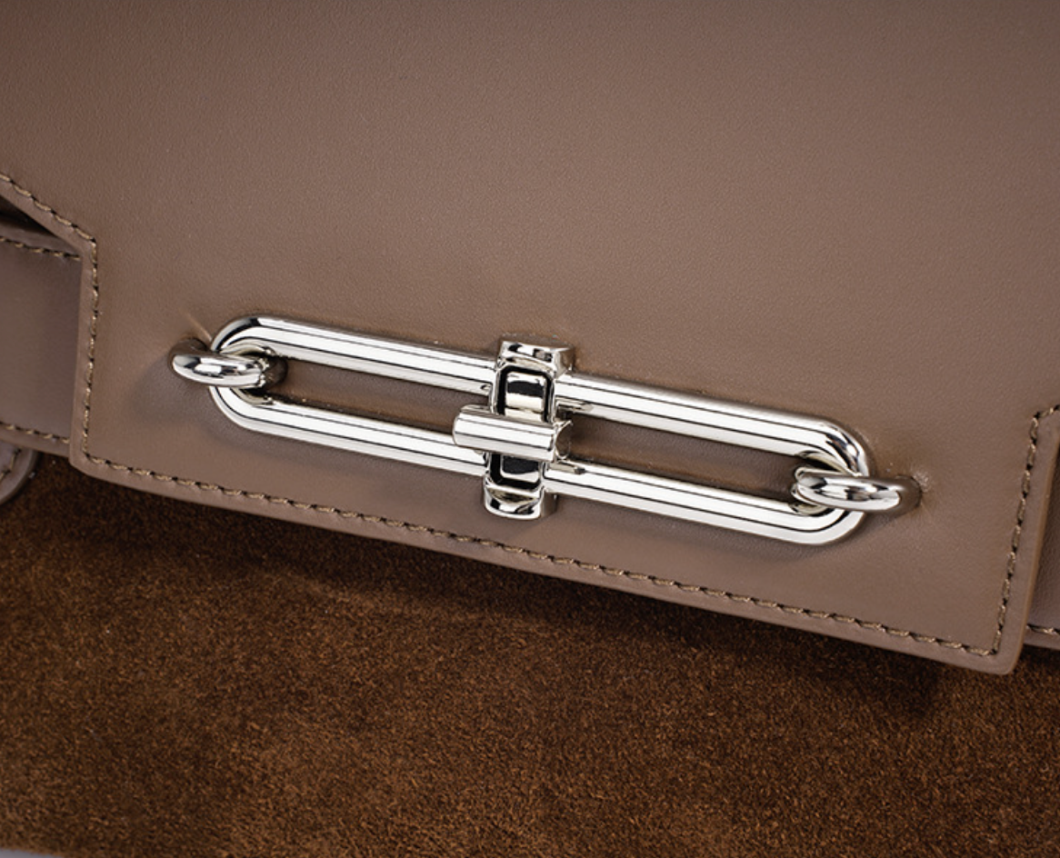 Murphy Mode | Chain Bag Women with Lock