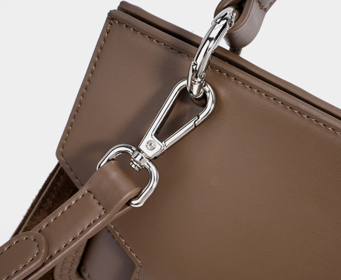 Murphy Mode | Chain Bag Women with Lock