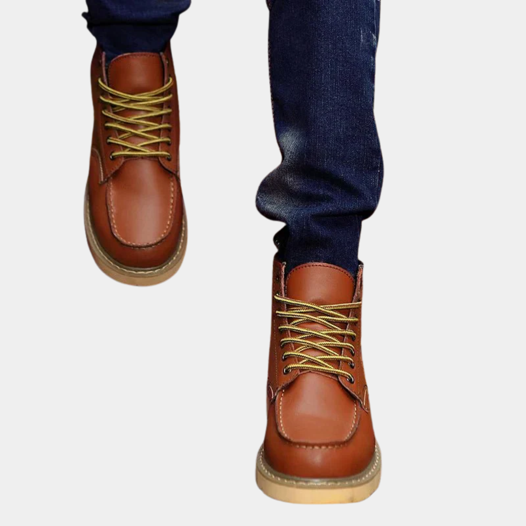 Murphy Mode | Men’s Lace-Up Moc Toe Boots