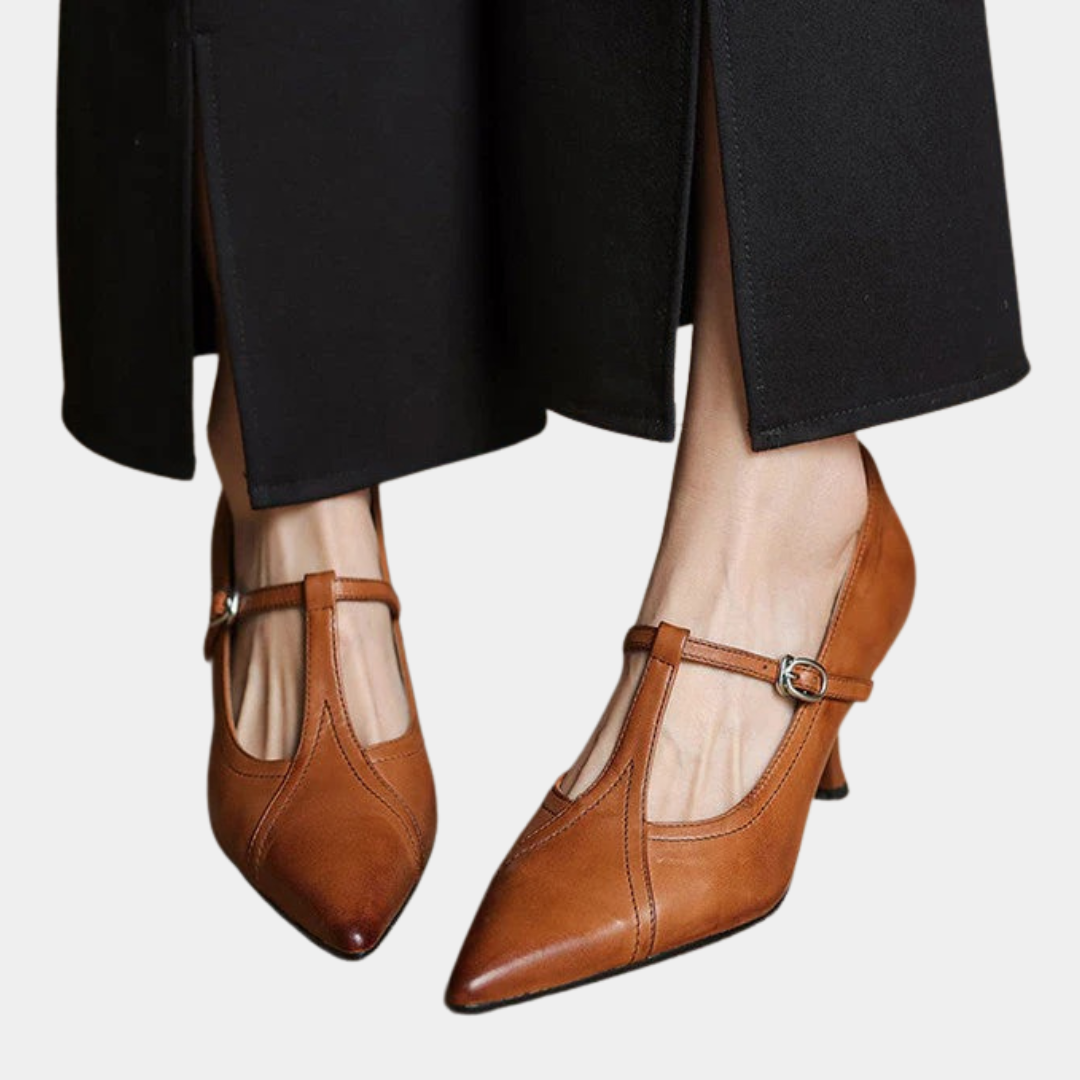 Murphy Mode | Women’s T-Buckle Strap Leather Pumps