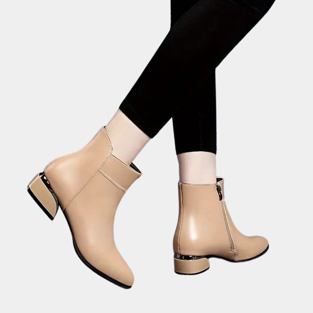 Murphy Mode | Zoe Ankle Boots