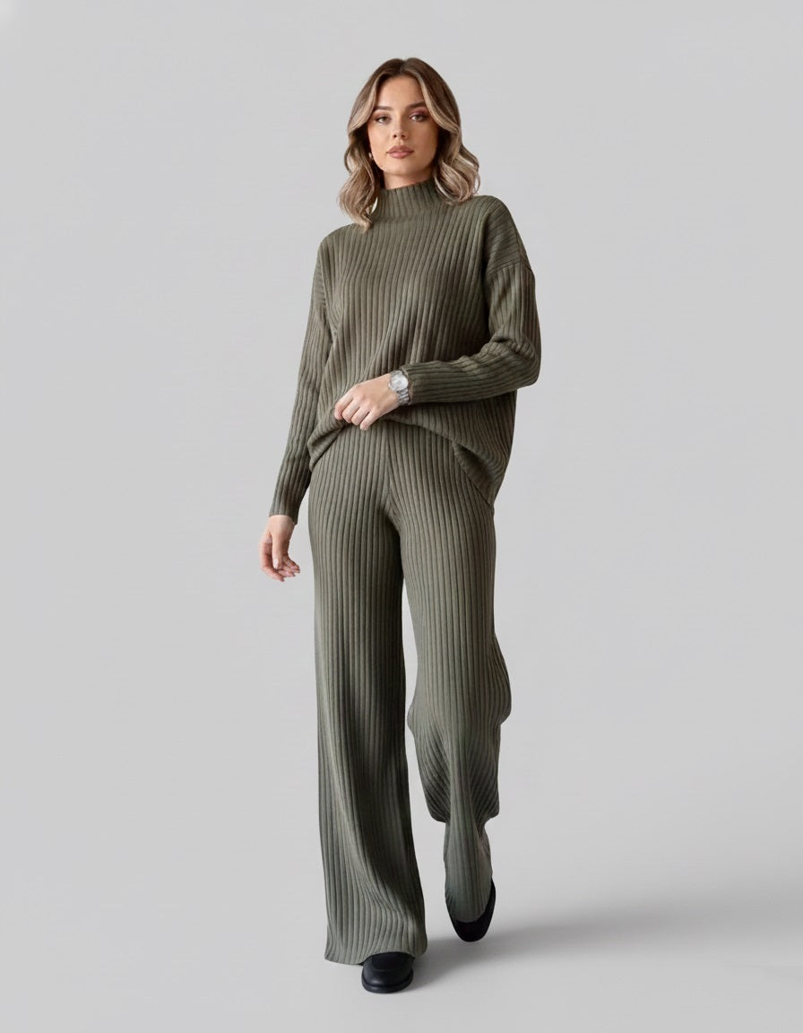 Murphy Mode | Turtleneck Two-Piece Set for Women